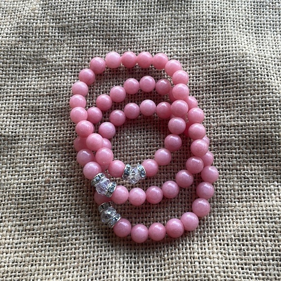 Natural rose quartz stackable‘s with a crystal & spacers Stretch alot 3 - Picture 1 of 11